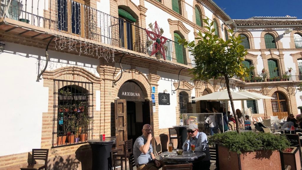 restaurante arxiduna en el centro de archidona comarca antequera. 