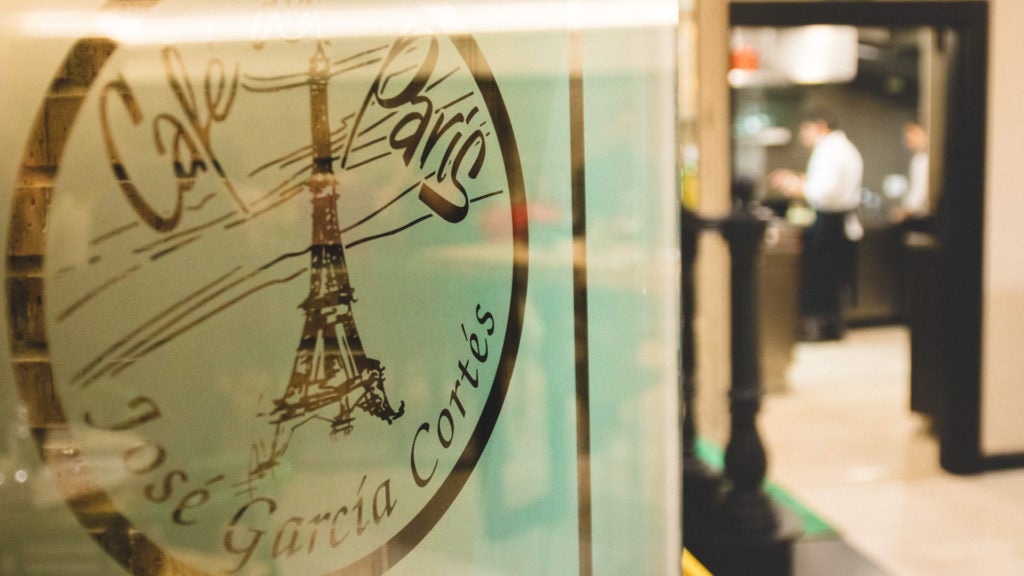 restaurante cafe de paris en malaga capital 3. 