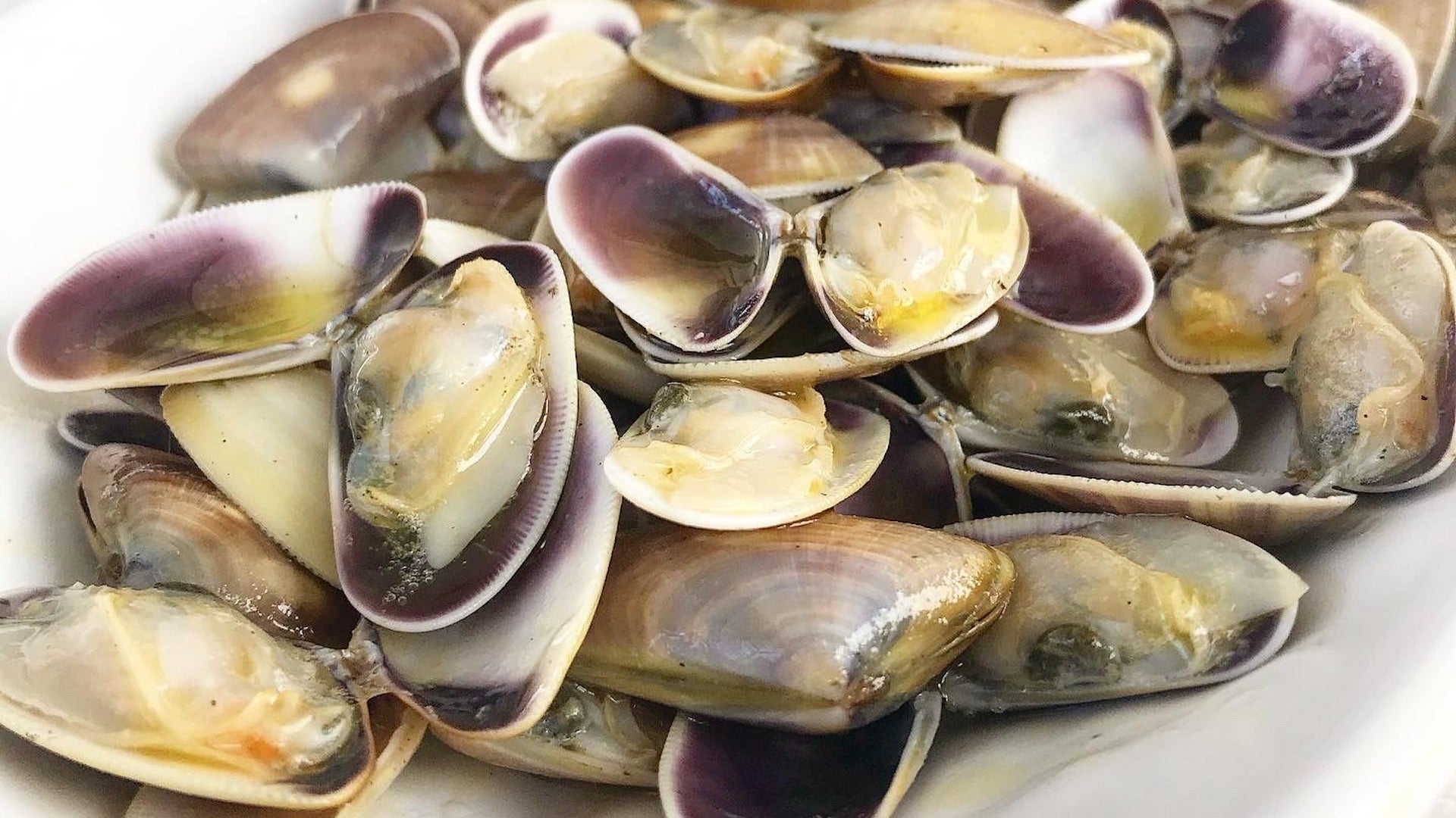 El Parador Playa, alma de restaurante con las hechuras de un chiringuito