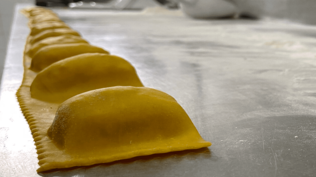 Screenshot 2021-08-29 21.35.07. 