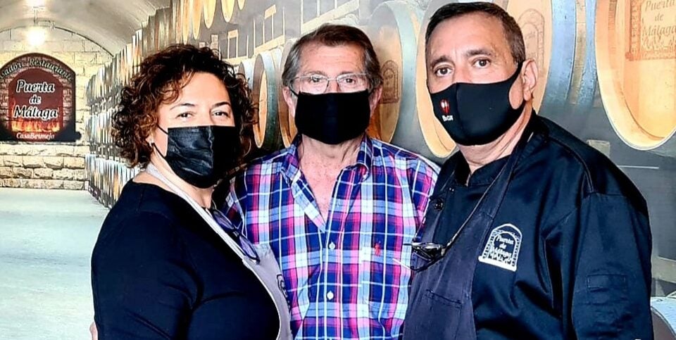 El chef Adolfo Jaime, Kaleja y Taberna Uvedoble, premiados por el club gastronómico Kilómetro Cero