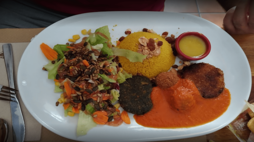 albondigasconensalada. 