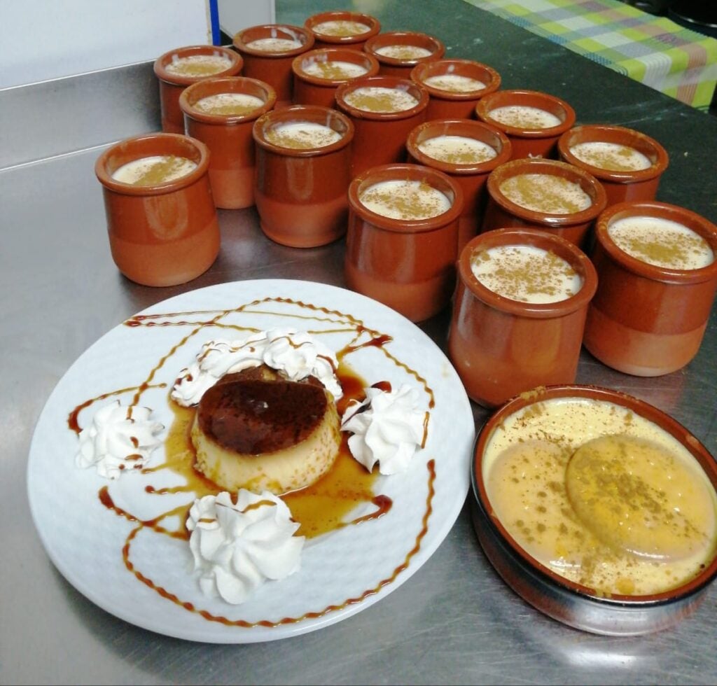 53850225_354029325454541_5120933886917869568_n. 