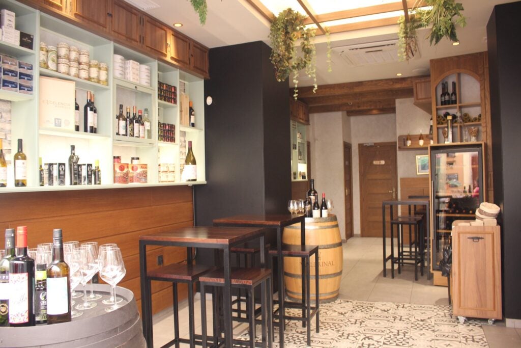 257571759_1090911698344352_230268079459933072_n. 