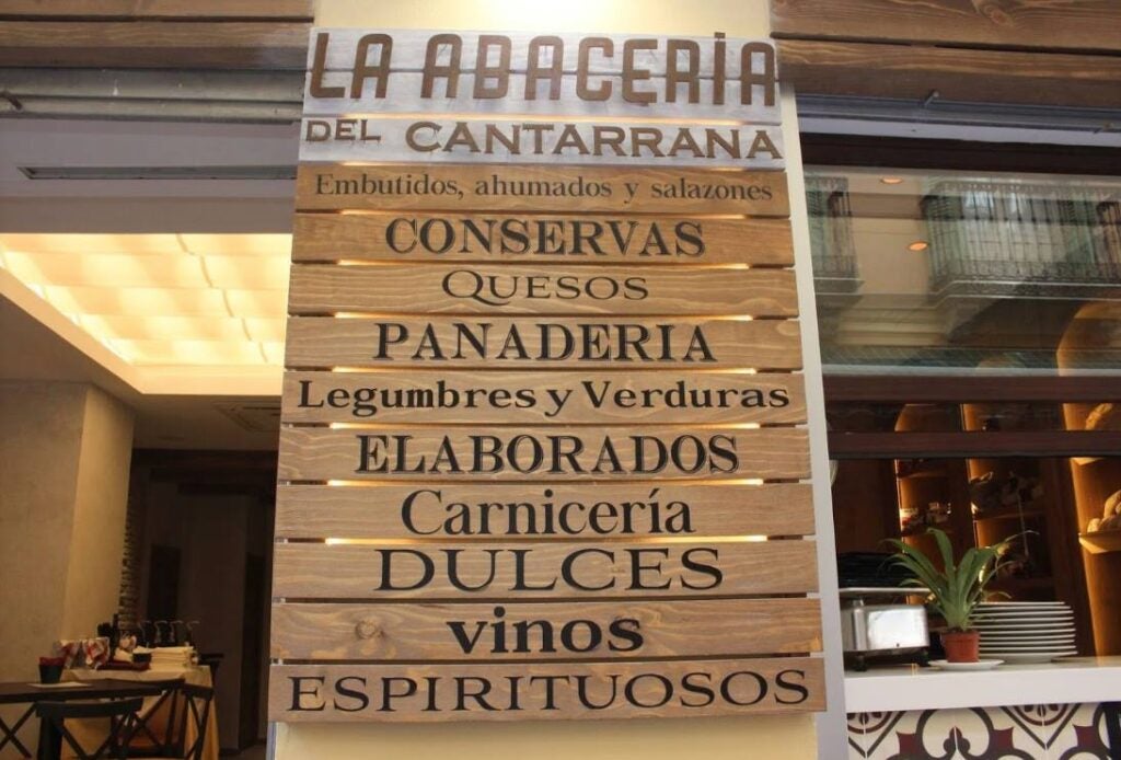 45673453_357110968391099_7465243078501072896_n. 