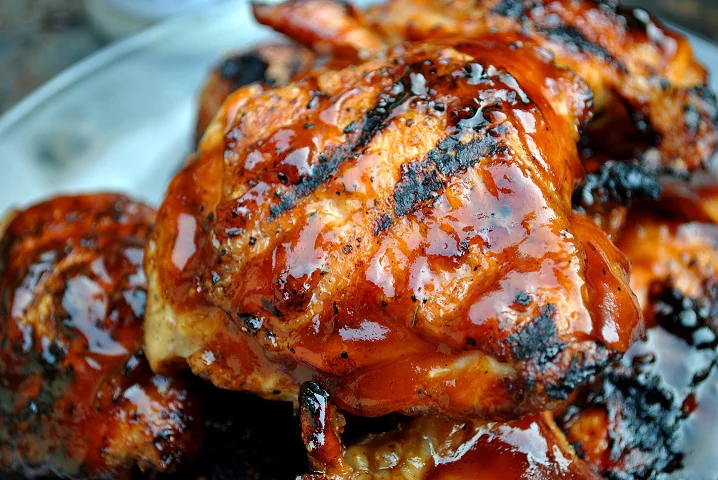 Descubre las 20 recetas con muslos de pollo al horno más fáciles