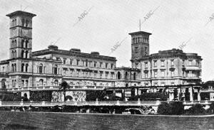 El palacio de Osborne, residencia de las Princesas de Battenberg, donde...