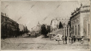 (CA.) Imagen de la calle Alcalá tomada desde la Plaza de Cibeles