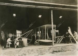La primera fábrica de aeroplanos Wright en Alemania