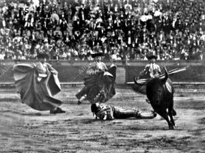 Plaza Antigua, Cogida de valenciano