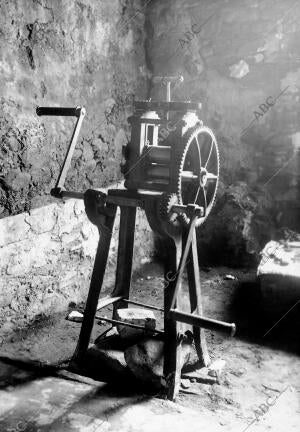 Laminadora que Empleaban para preparar el metal los Falsificadores de Sagunto