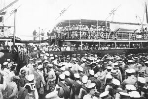 El batallón de Guadalajara Embarcando A bordo Del "J.J