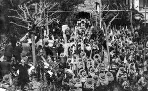 Misa de campaña Celebrada con motivo de la promesa de Los "Boy Scouts" en...