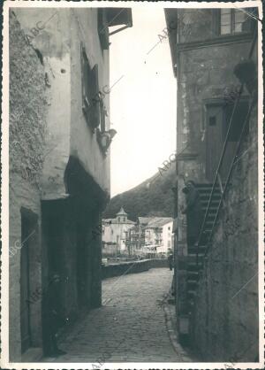 Una calle del pueblo guipuzcoano de Regil