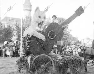 "Gatito Juerguista" que Obtuvo el premio del alcalde