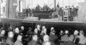 mitin para tratar del abastecimiento de Aguas, celebrado ayer en el teatro...