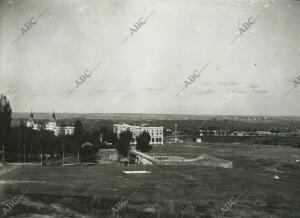 Comienzo de las obras de la Ciudad Universitaria