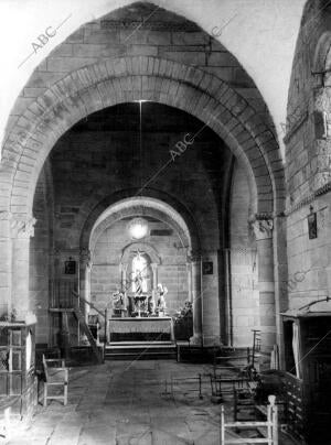 Interior de la iglesia de santa Marta de Tera (Zamora)