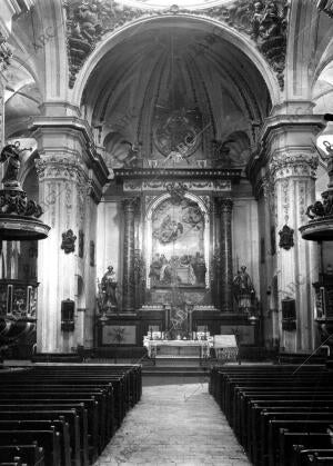 Vista del altar mayor de la iglesia de Cantavieja de Teruel