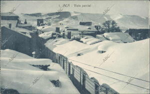 Vista parcial de Jaca nevado