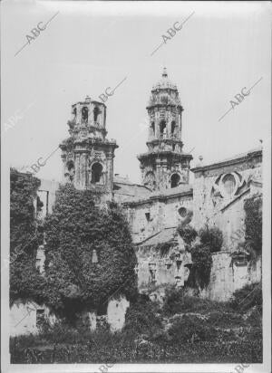 Ruinas del monasterio de santa María de sobrado