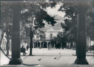 Guadix. Plaza del ayuntamiento