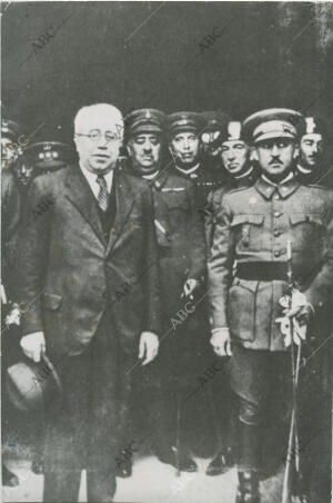 Manuel Azaña junto a Francisco Franco