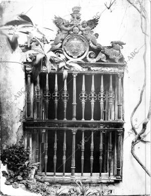 La célebre ventana Plateresca de la casa de Pilatos