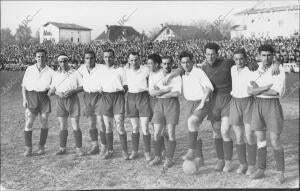 El equipo del Osasuna que Derrotó al Murcia Clasificandose Subcampeones y...