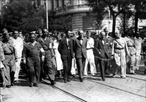 Destacadas Personalidades de la cruz Roja y el frente popular Formaron la...