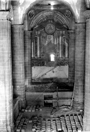 Iglesia parroquial de Villanueva de la Serena (Badajoz), Convertida en fábrica...