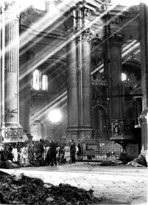 Interior de la catedral de Málaga, Saqueada por los Republicanos