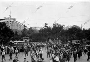 Campesinos de Aranjuez, A su Llegada A Madrid, para Incorporarse al Frente