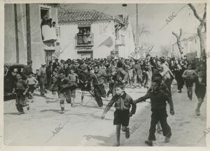 Aspecto de la entrada de las tropas en Madrid, tras la finalización de la Guerra...