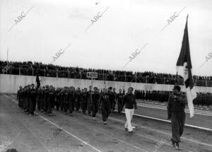 Desfile de la sección Masculina del Seu en la clausura de los Primeros Juegos...