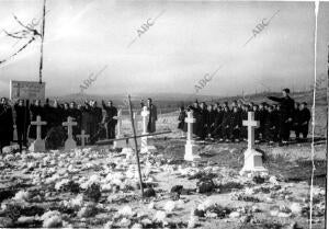 Homenaje A la memoria de los Caídos en Paracuellos del Jarama (Madrid)