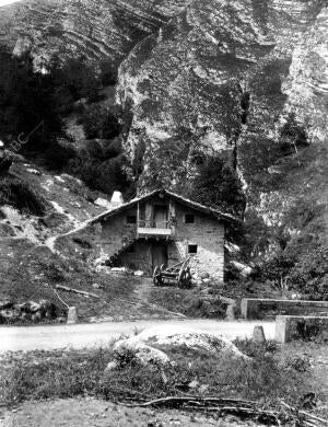 Carretera de Laja (Orense), Caminos de las Puertas