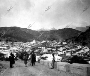 Vista general del pueblo de Tolox en Málaga