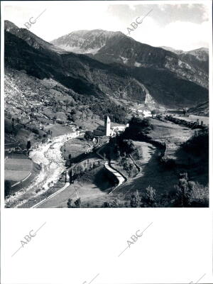 Valle de Bielsa desde Javierre, que Fue Unido A Francia por carretera y túnel