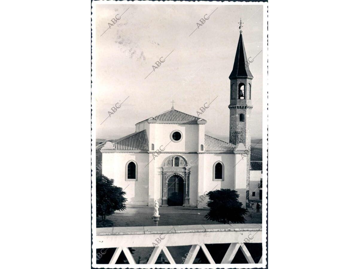 Fachada principal de la iglesia parroquial de san Juan Bautista, en la ...