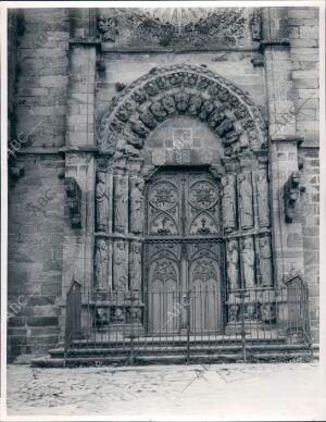 Pórtico de la iglesia de san Martin