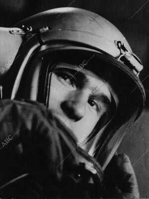 Primer hombre en llegar al espacio