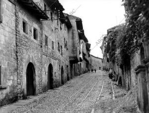 Una de las Calles del pueblo Castro de Urdiales (Cantabria)