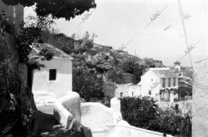 Prespectiva del pueblo de Torremolinos desde una de sus Calles (Málaga)