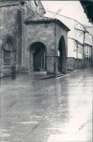 Iglesia de santa María de Salomé en la rúa nueva