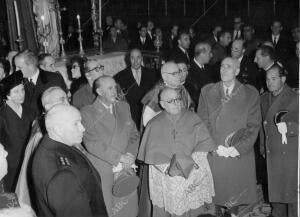 En la Imagen, durante la visita que Realizó A la Catedral