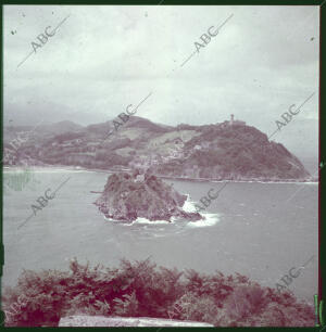 San Sebastián, 1962 (CA.) Vistas del Monte Igueldo e isla de Santa Clara