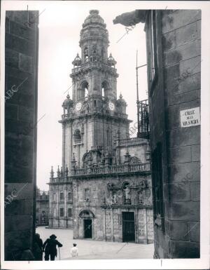 La Catedral de Santiago vista desde la calle de la Vía Sacra