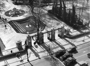 (Ca.). Puerta de en retiro por Alcalá