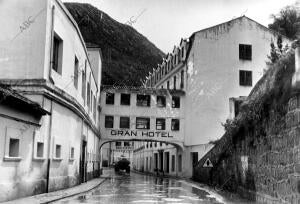 Vista del gran hotel de Caldas de Besaya (Cantabria)